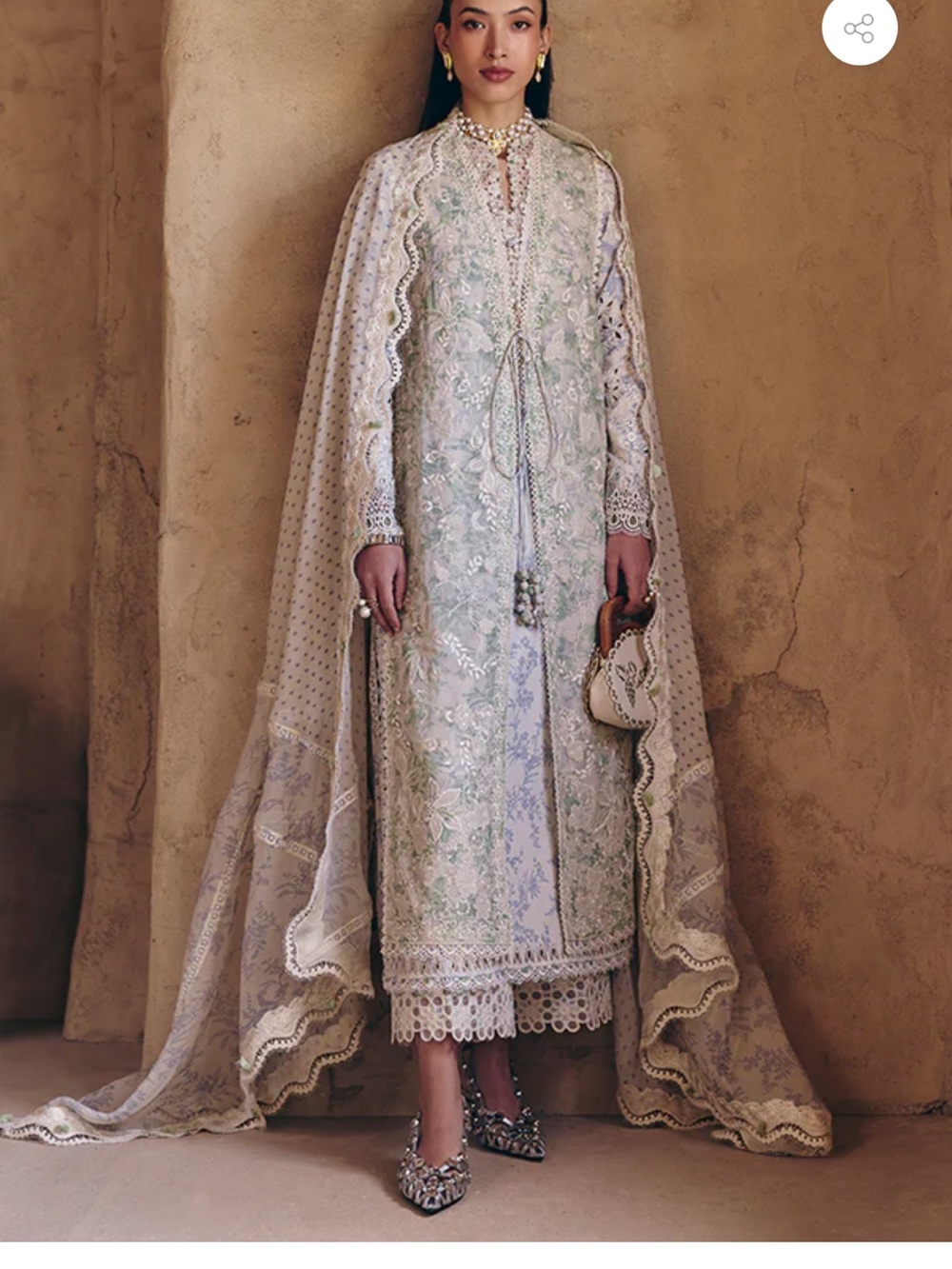 Suffuse Dress brand new